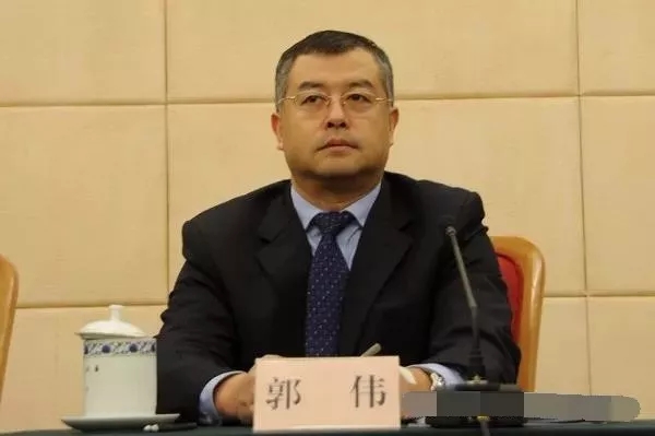 1月24日國(guó)家能源局召開(kāi)新聞發(fā)布會(huì)，發(fā)布2017年度新能源并網(wǎng)運(yùn)行情況、能源監(jiān)管投訴舉報(bào)處理情況，介紹解讀清潔取暖規(guī)劃等政策