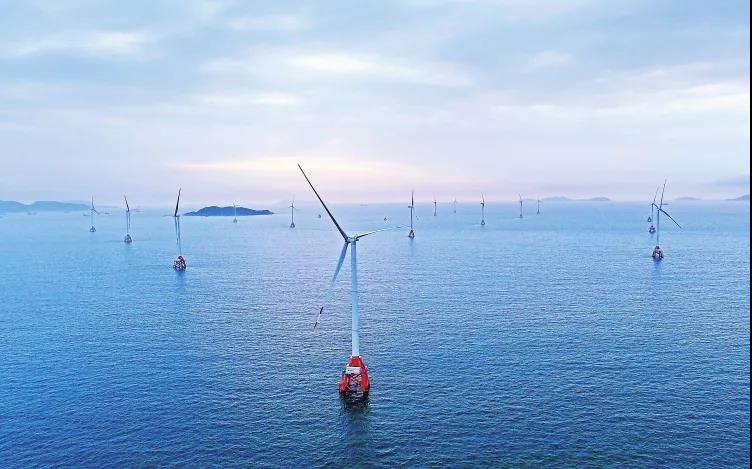 首批3臺風機投運！廣東首個海上風電項目年底100MW將全面建成投產(chǎn)