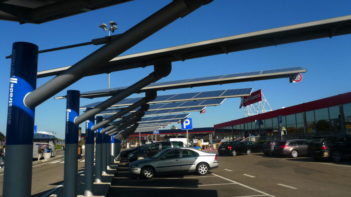一季度法國(guó)新增光伏裝機(jī)容量同比翻兩番