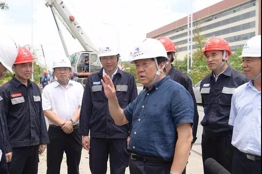 南方電網(wǎng)公司黨組書記、董事長李慶奎：“三步走”打造世界一流企業(yè)