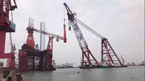 可抗16級(jí)臺(tái)風(fēng)、服務(wù)10MW海上風(fēng)機(jī)！全球首制深潛坐底多功能風(fēng)電工程船交付