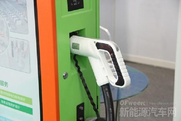 2018年新能源汽車(chē)十大政策：倒逼產(chǎn)業(yè)技術(shù)升級(jí)（上）