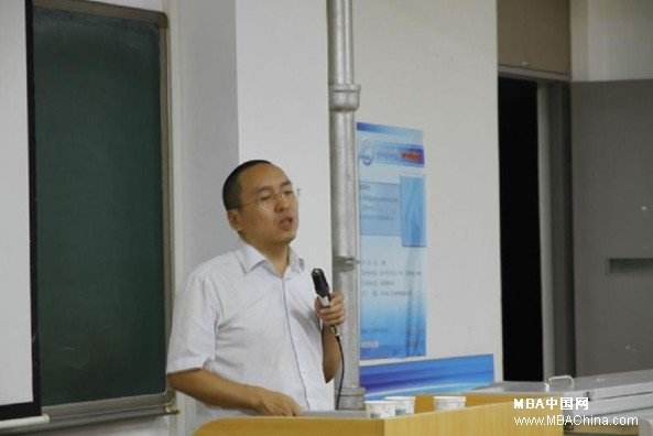 王鵬：取消煤電價(jià)格聯(lián)動(dòng)機(jī)制能化解煤電矛盾嗎？